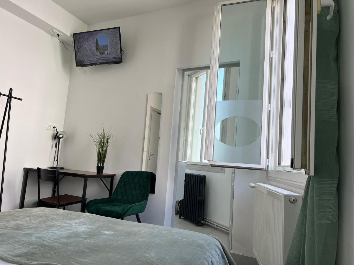 Hotel Tulty ตูร์ ภายนอก รูปภาพ